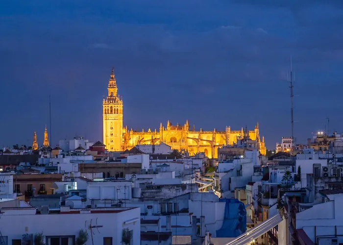 Betis Suites-La Campana